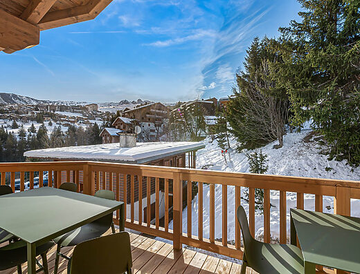 Chalet Noham in Courchevel 1550, France