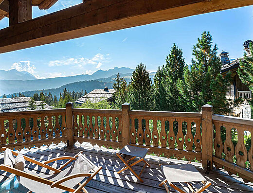Chalet Cathryn in Courchevel 1850, France